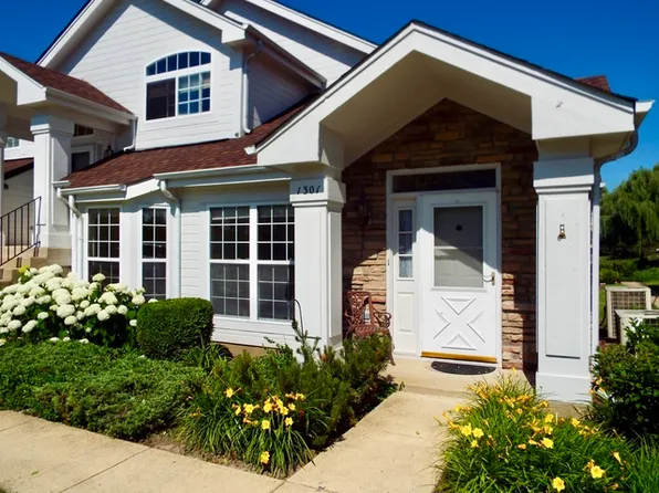 1301 Spencer Ln, Batavia, IL 60510