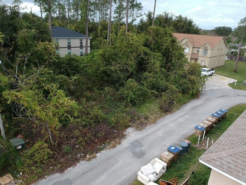 1st image of 161 Ivy Ln APT A