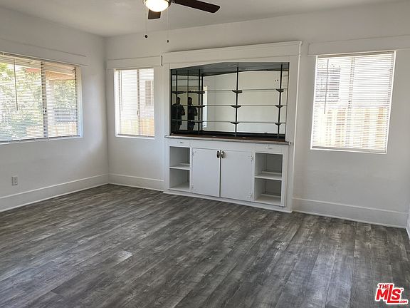 5th image of 956 S Grande Vista Ave