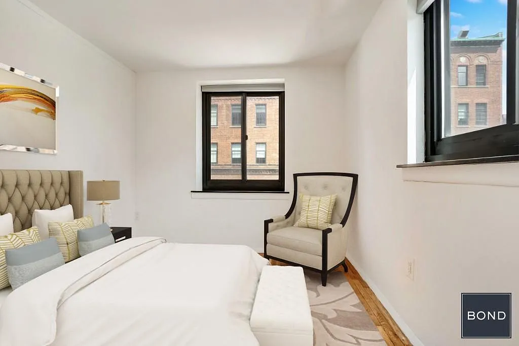 230 East 30th Street — Photo 4