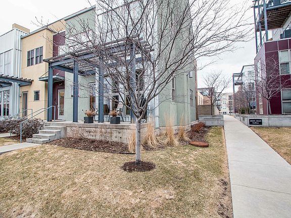 4th image of 2827 Colfax Ave S