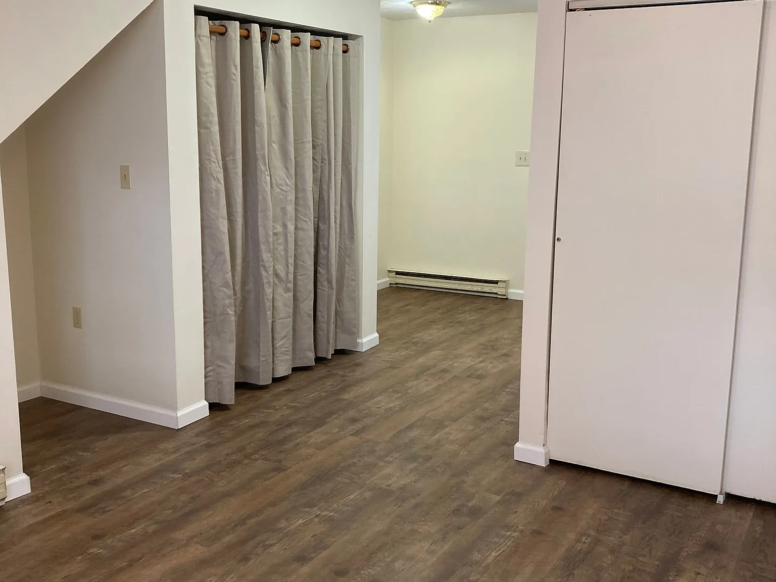 2 bed, 1.0 bath, $650 — Photo 2