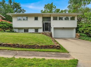3619 SW 30th Ter, Topeka, KS 66614