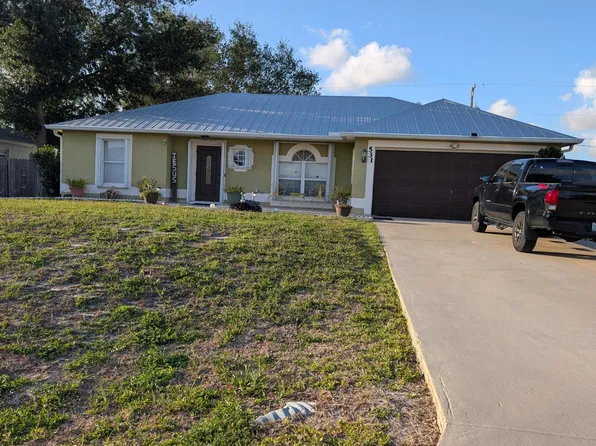 531 SW Bradshaw Circle, Port St Lucie, FL 34953