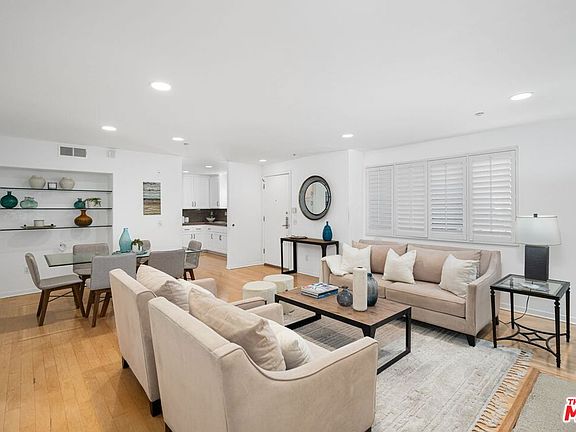 5th image of 1212 Ocean Park Blvd Unit 19