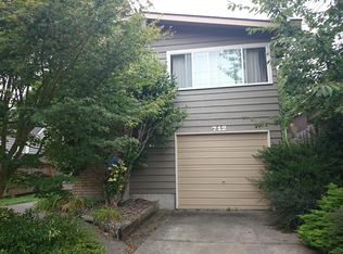 712 N 73rd St, Seattle, WA 98103