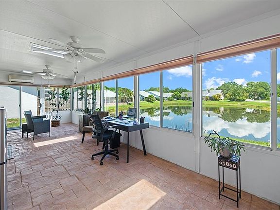 3rd image of 4209 Saint Clair Dr