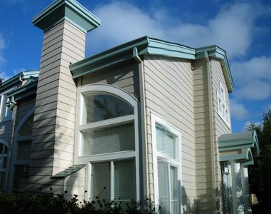 37 Erin Ln, Half Moon Bay, CA, 94019