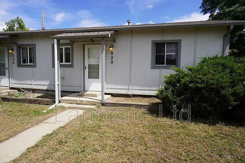 2 bed, 1.0 bath, 600 sqft, $1,895 — Photo 1