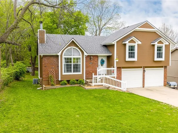1432 S 51st St, Kansas City, KS 66106