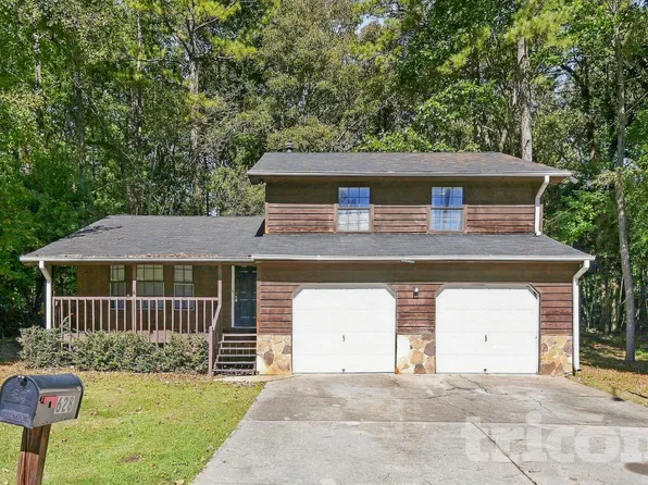 628 Pennylake Ct, Stone Mountain, GA 30087