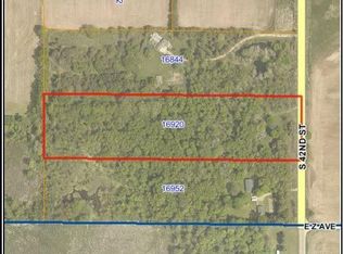 16920 S 42nd St, Fulton, MI 49052