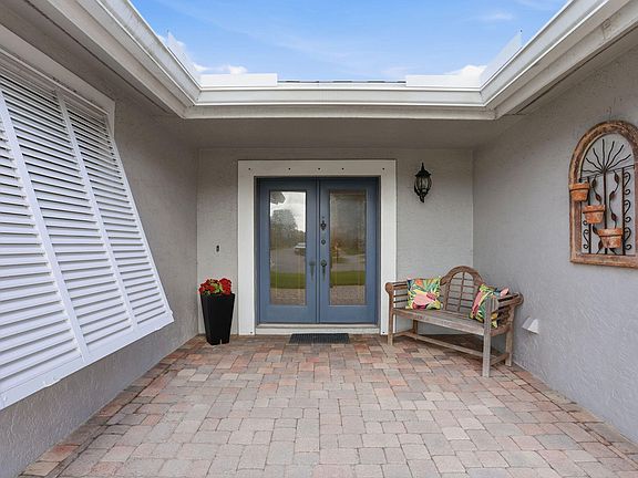 2nd image of 4281 Sugar Pine Drive
