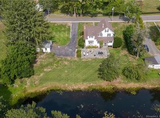 23 Liberty St, Chester, CT 06412