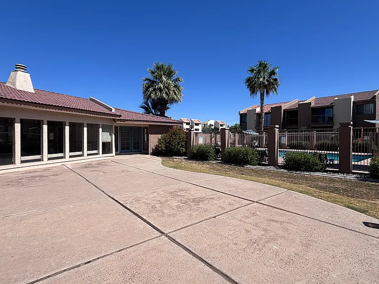 1111 E University Dr #240 — Photo 4