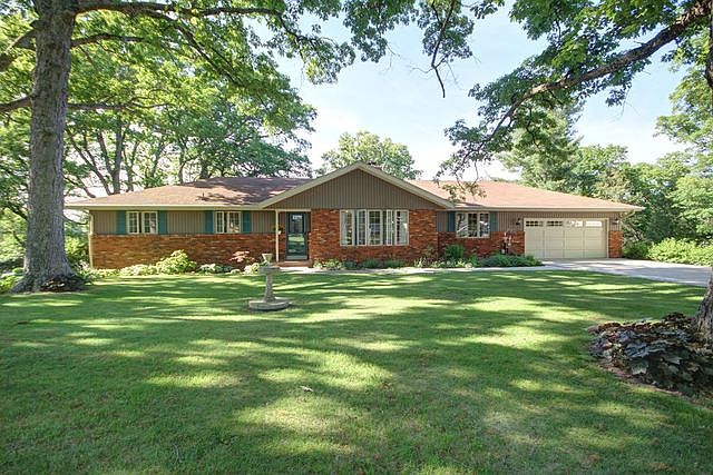 1st image of 152 Sunrise Ct