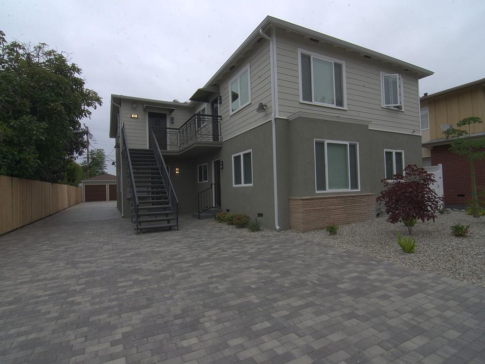 Unit A is the front bottom unit.