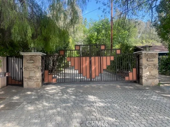 4950 Vanalden Ave, Tarzana, CA 91356