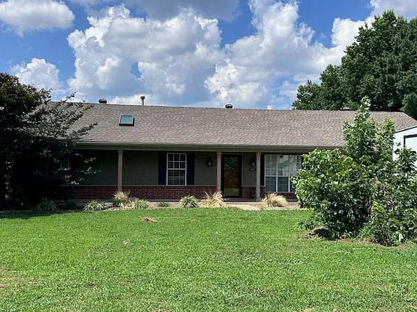 1020 Jennifer Ln, Lowell, AR 72745