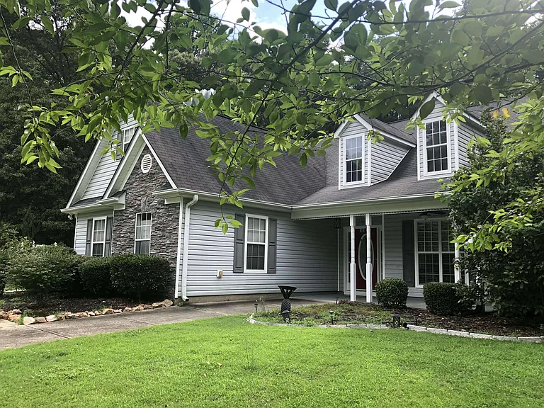 250 Dillion Dr — Photo 6