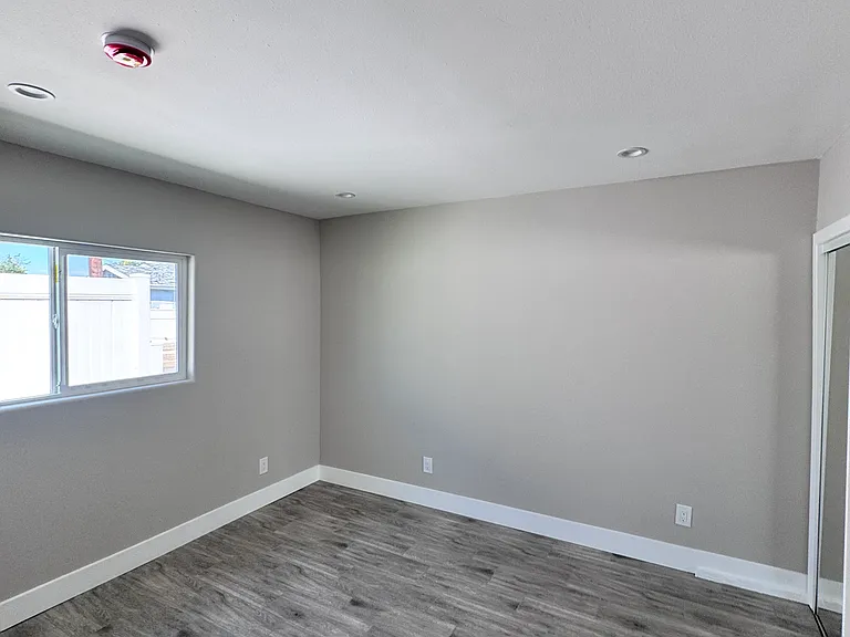 5782 Hesperia Ave #ADU — Photo 6
