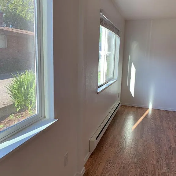 14314 32nd Ave NE — Photo 15