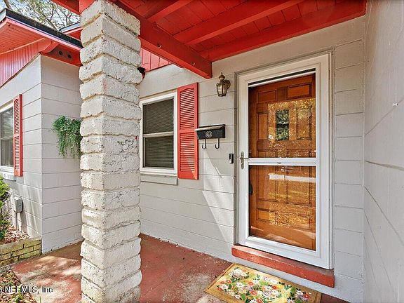 2nd image of 4012 SKYCREST Drive