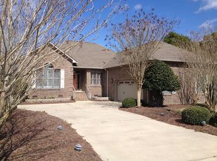 6109 Cutlass Ct, New Bern, NC 28560