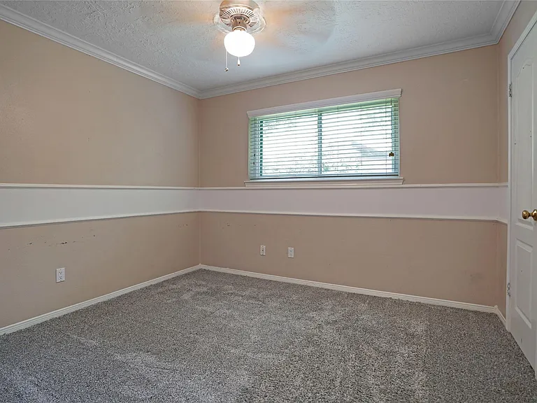 17119 Mellow Ridge Dr — Photo 24