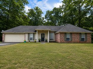 126 Stone Hollow Trce, Carriere, MS 39426