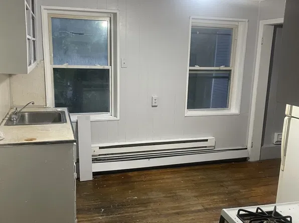 146 Clinton St Unit 1, Albany, NY 12202