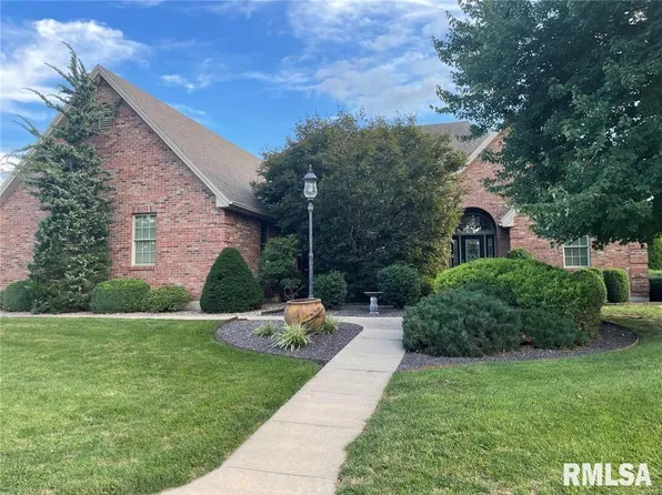 323 Johnson Pl, Palmyra, MO 63461