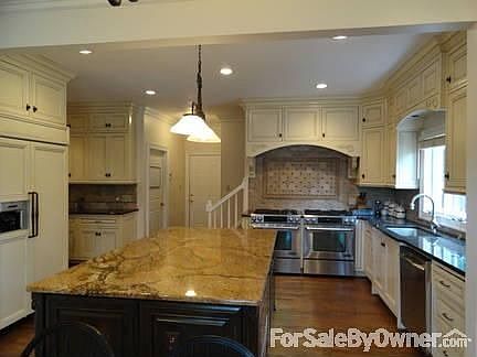 2nd image of 2316 Oakmeade Dr