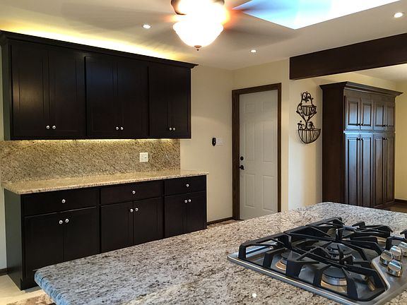 5th image of 7503 Halesia Ct #C2