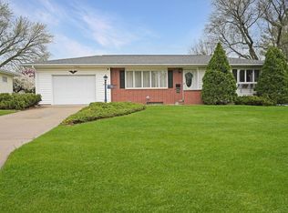 410 Glencoe Ave, Waterloo, IA 50701