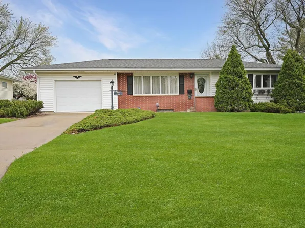 410 Glencoe Ave, Waterloo, IA 50701