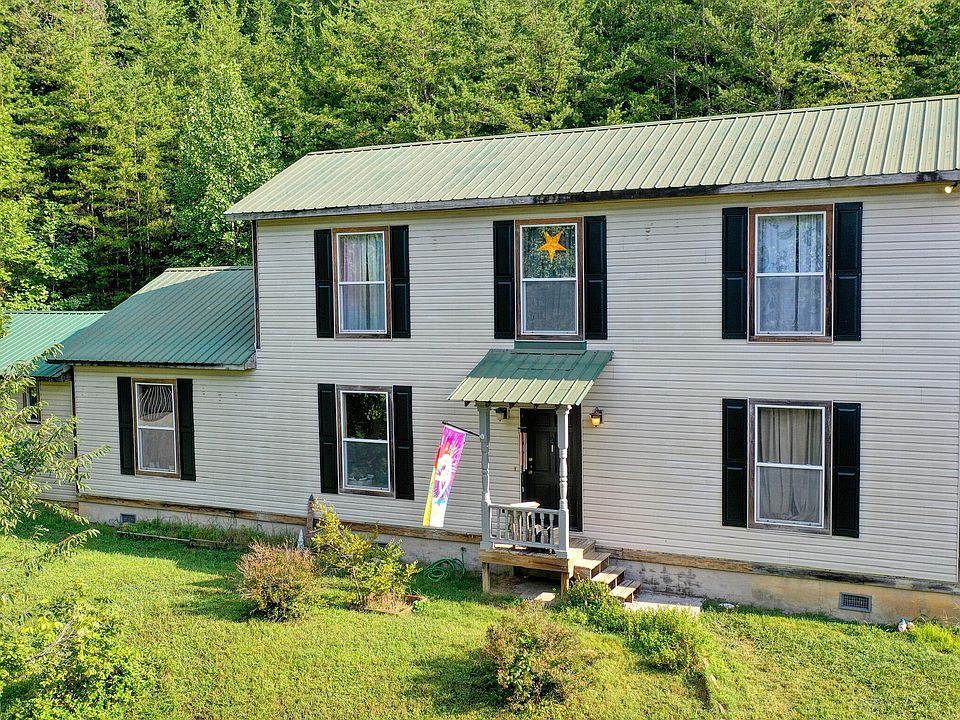 1st image of 4610 Hickory Valley Rd