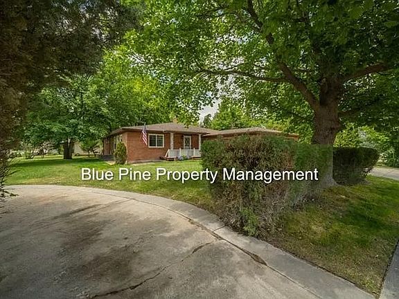 3rd image of 1170 Saint Clair Rd Unit 2