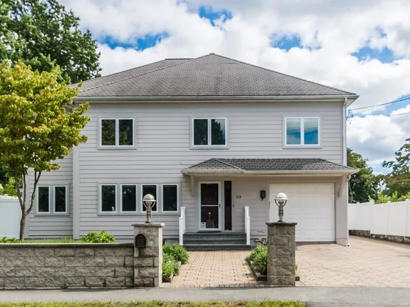 129 Beal Rd, Waltham, MA 02453