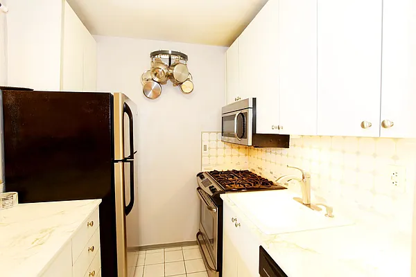 Sold by House-N-Key Realty | media 2