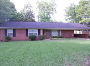 2857 N Colonial Dr, Montgomery, AL 36111