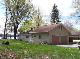 3020 N Henderson Rd E, Lupton, MI 48635