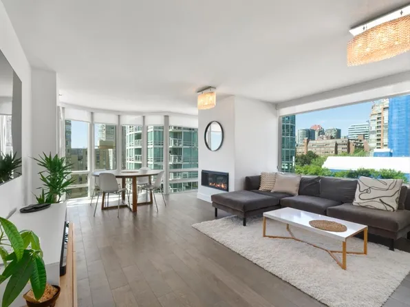1501 Howe St #1104, Vancouver, BC V6Z 2P8