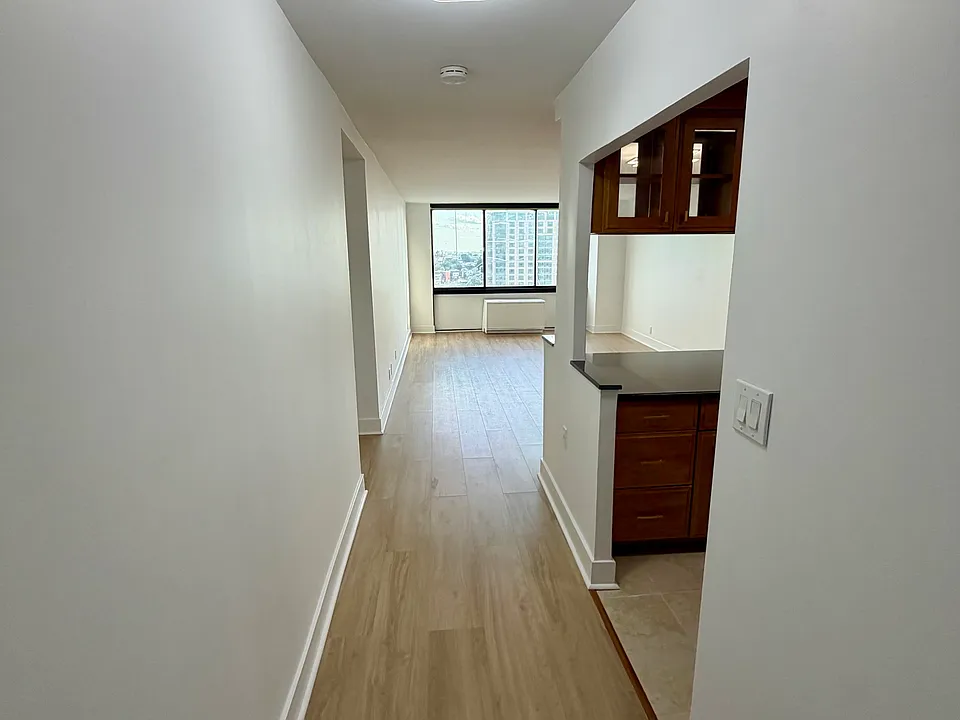 770 Anderson Ave #14C