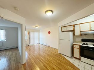 8422 60th Rd FLOOR 1, Middle Village, NY 11379