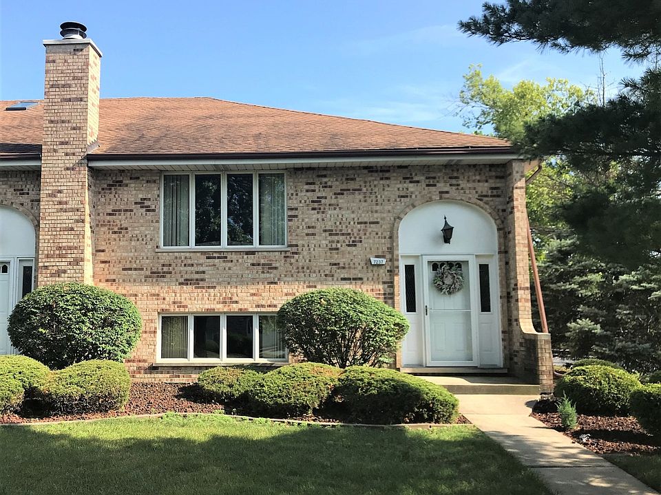 1st image of 7237 W 153rd Ct