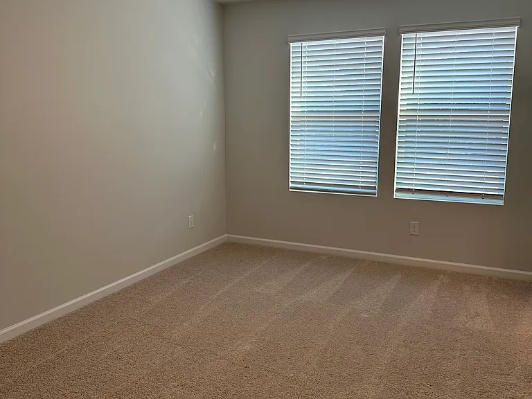 746 Palmer Rd NE — Photo 17