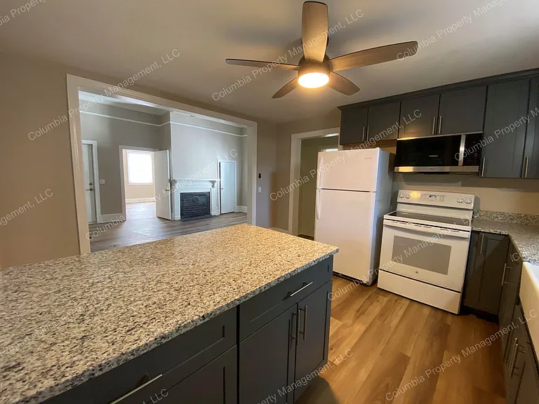 527 Georgia St — Photo 11