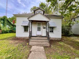 310 S 15th St, Murphysboro, IL 62966