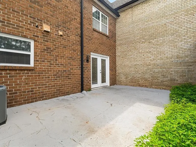 360 Winding River Dr #C — Photo 19